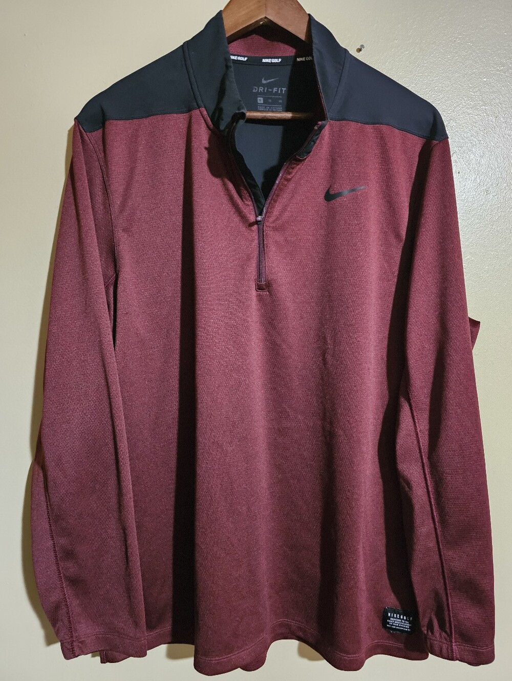Nike Golf Dri-FIT Quarter Zip Pullover XL Burgundy Black Performance Golf